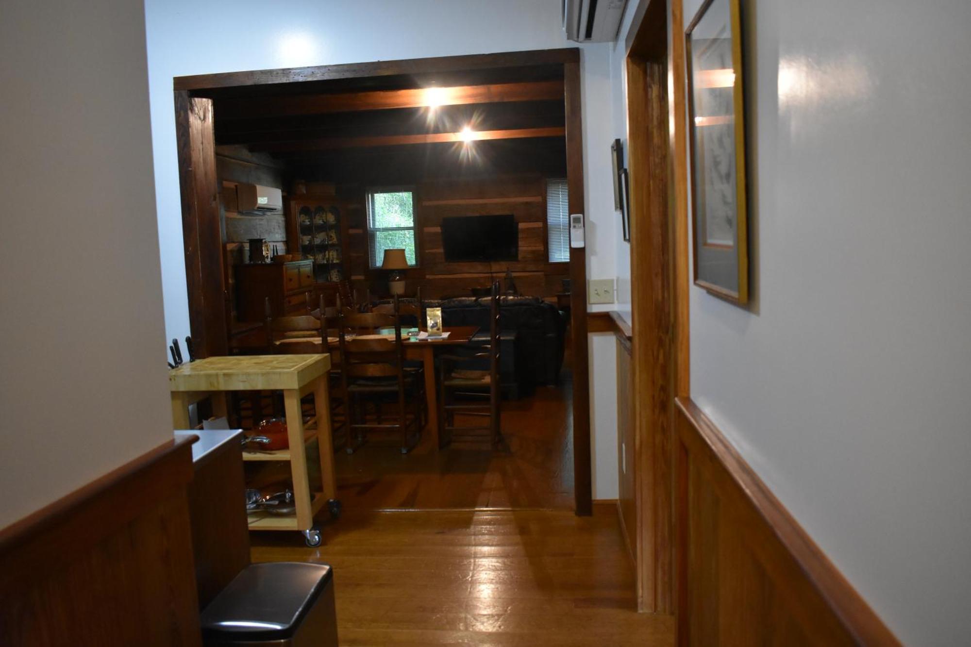 Restored1850S Log Cabin, With Gazebo And Gardens! 1 Mile To Downtown Weaverville エクステリア 写真