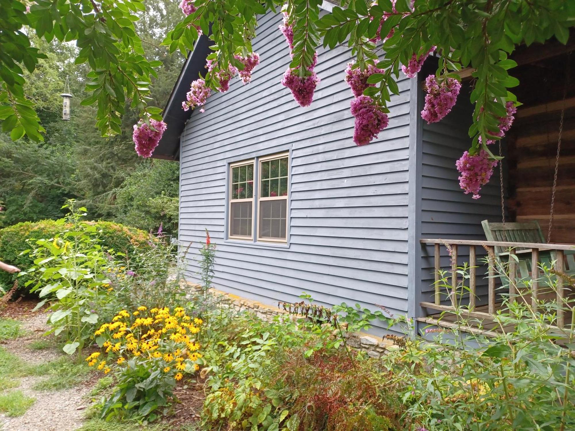 Restored1850S Log Cabin, With Gazebo And Gardens! 1 Mile To Downtown Weaverville エクステリア 写真